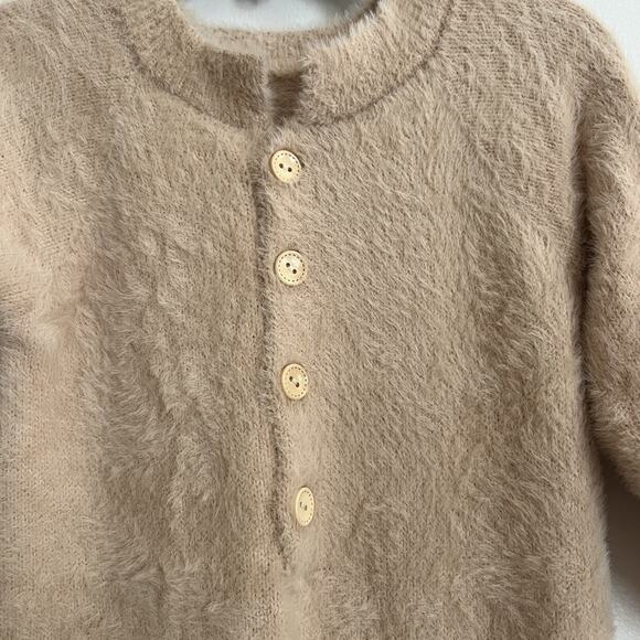 Soft Fuzzy One-Piece - Picture 4 of 7